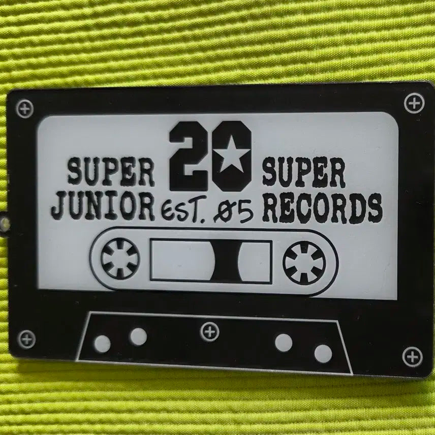 슈퍼주니어 전시회 포카홀더
