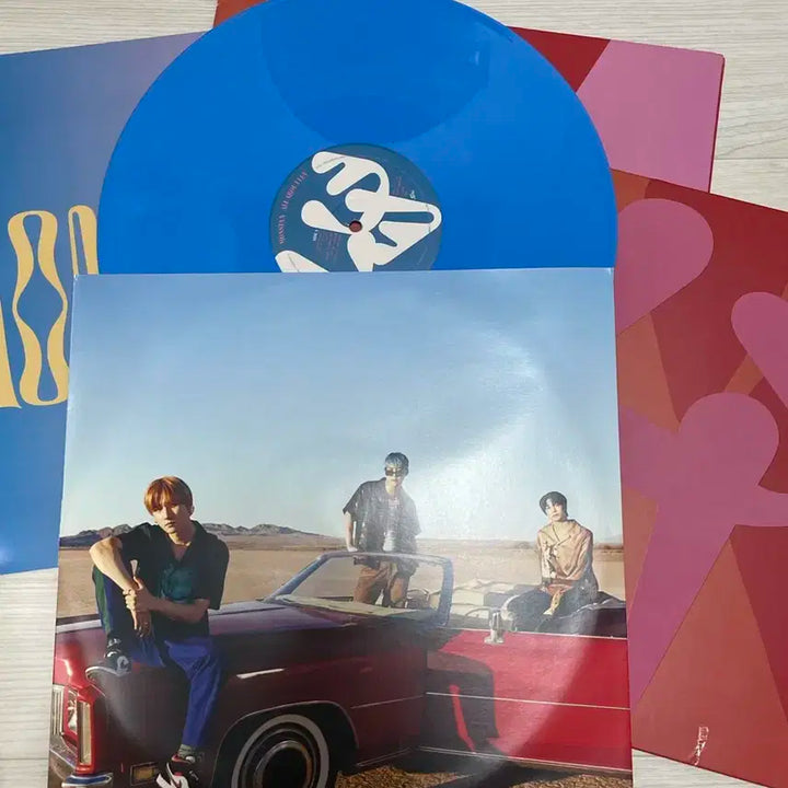 몬스타엑스 미국 올어바웃럽 한정판 엘피 LP