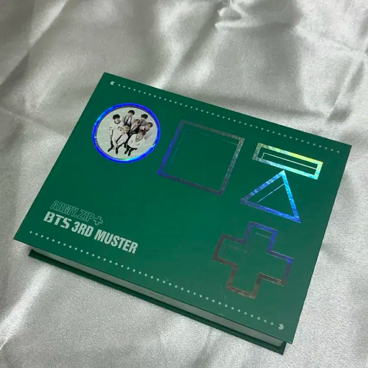 방탄 BTS 머스터3기 머삼터 dvd 토니몬타나 지민 포카 풀셋