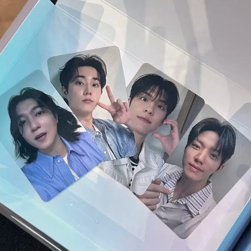 데이식스 팬미팅 2일차 입장 포카 + 수건 슬로건 일괄 양도