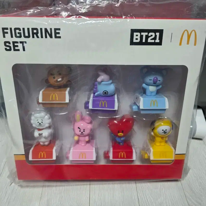 BT21 피규어
