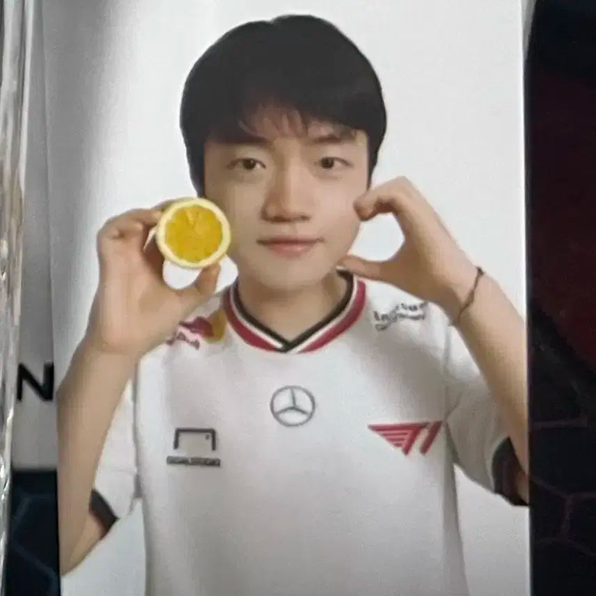 T1 케리아 카스 화이트 레몬 포토카드 양도합니다!