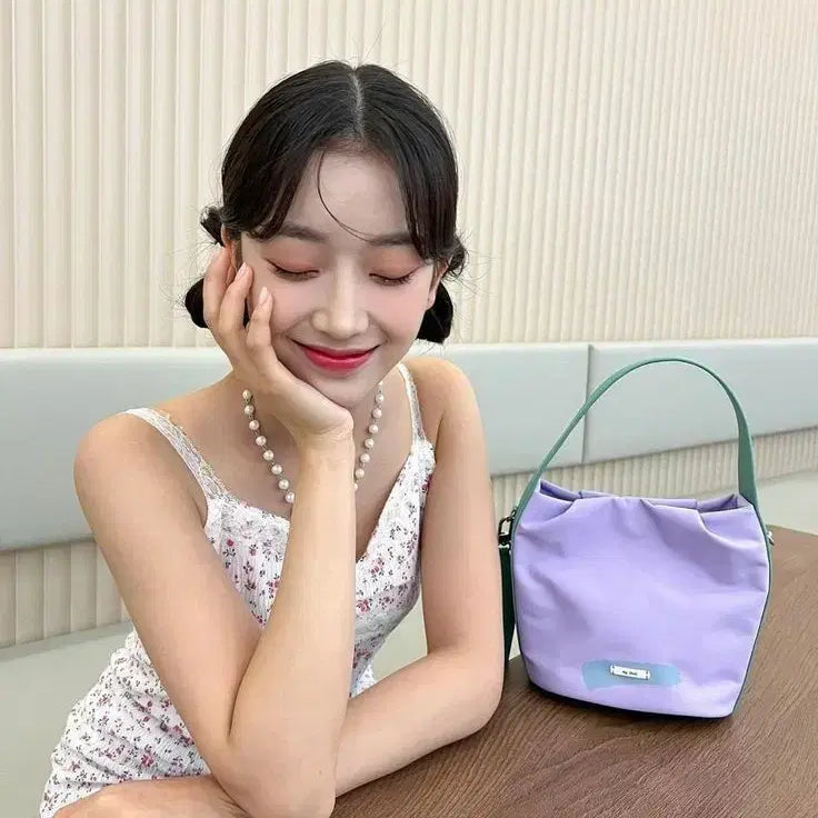폭덤)스테이씨 포카 판매합니다