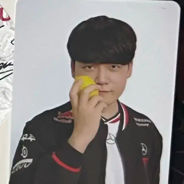 T1 구마유시 카스 화이트 레몬 포토카드 양도합니다!