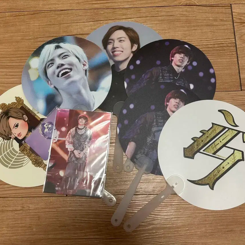 인피니트 장동우 포스터 부채 굿즈 양도 (비공굿)