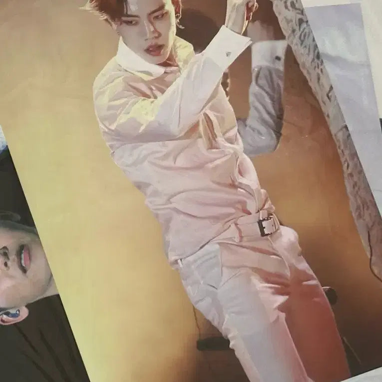 인피니트 장동우 포스터 부채 굿즈 양도 (비공굿)
