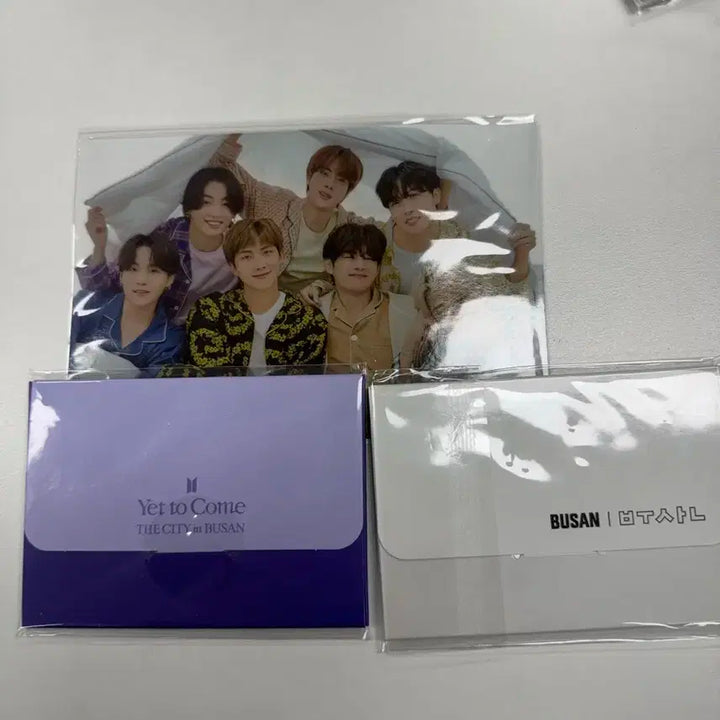 방탄 옛투컴 부산 호텔 특전 포카+엽서 (부산 미니포카 증정)