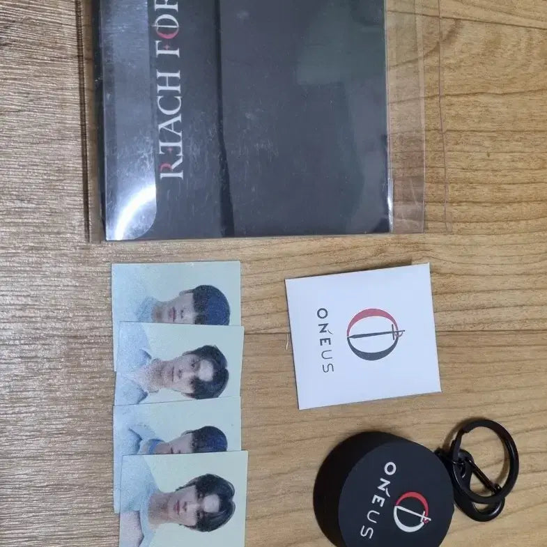 2022  reach for us 굿즈 팔아요