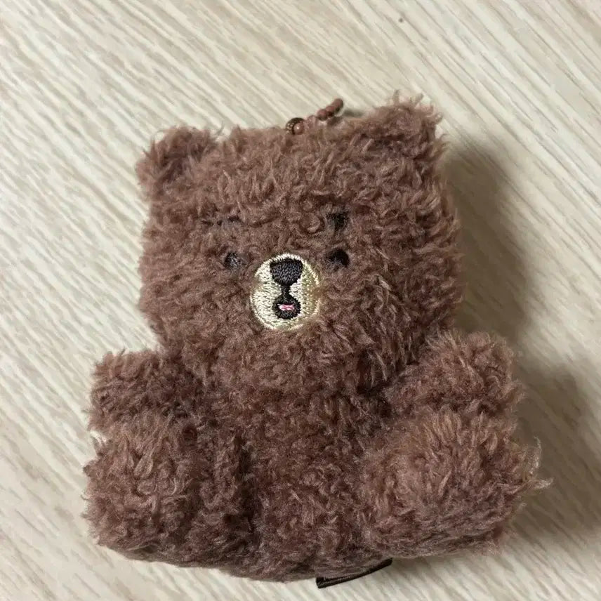 데이식스 데니멀즈 앉은 방