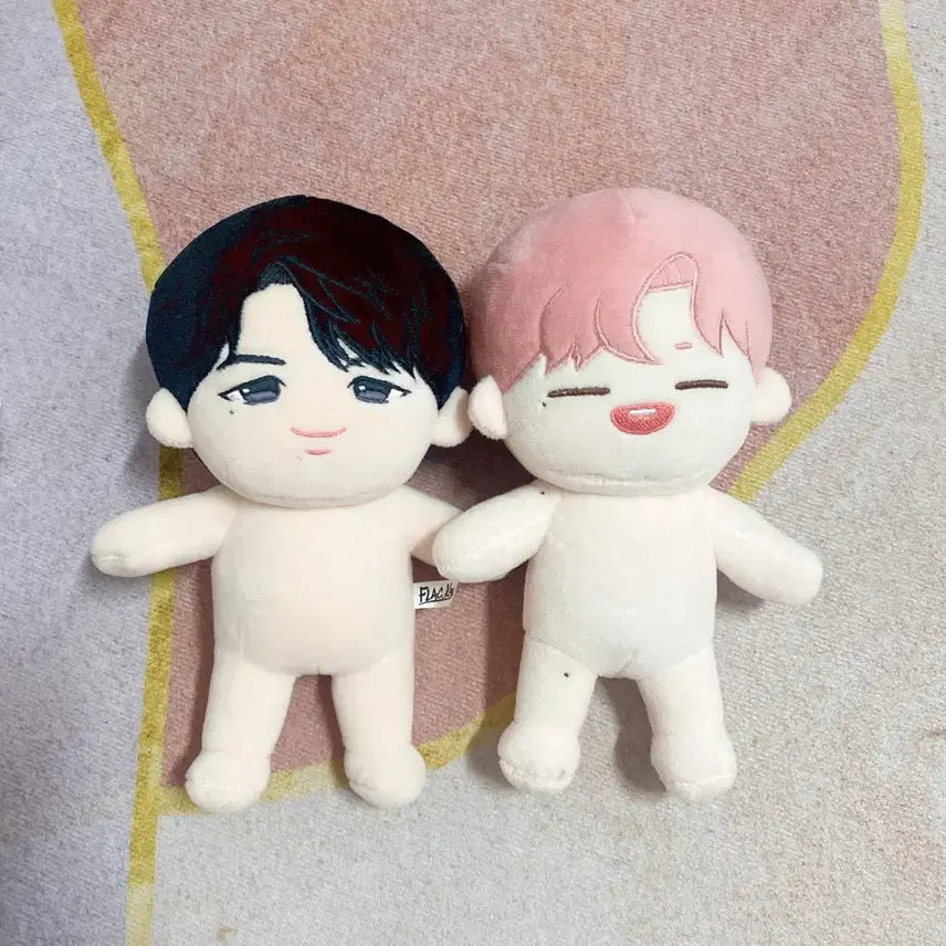 강다니엘 인형 솜인형 20cm