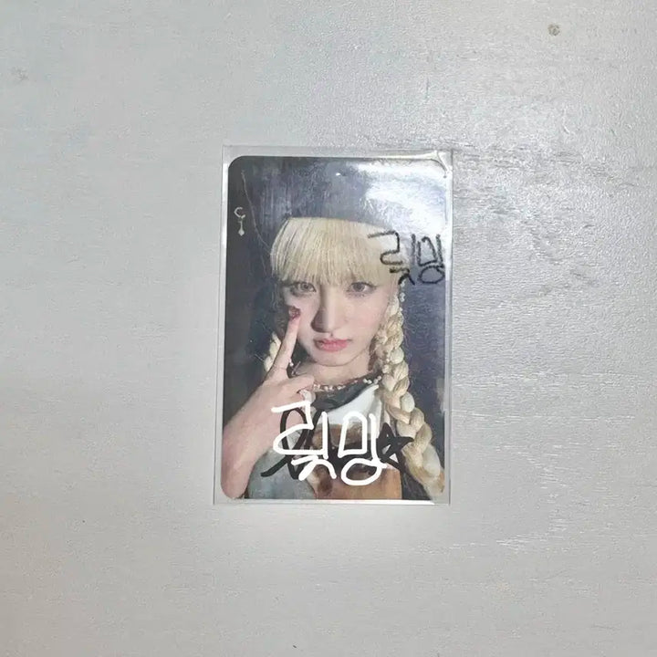 공굿덤)아이브 리즈 스위치 슈스쉽  콘서트 포카 양도 판매 ㅅㅊㅇ