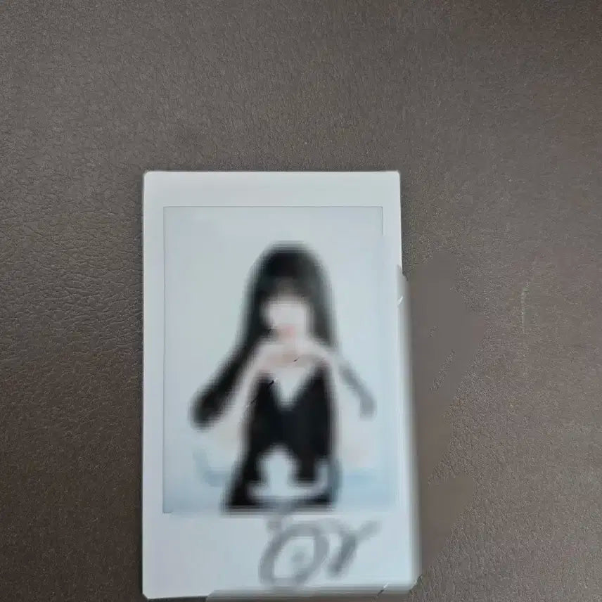 아르테미스 싸인폴라 ARTMS signed polaroid 이달의소녀