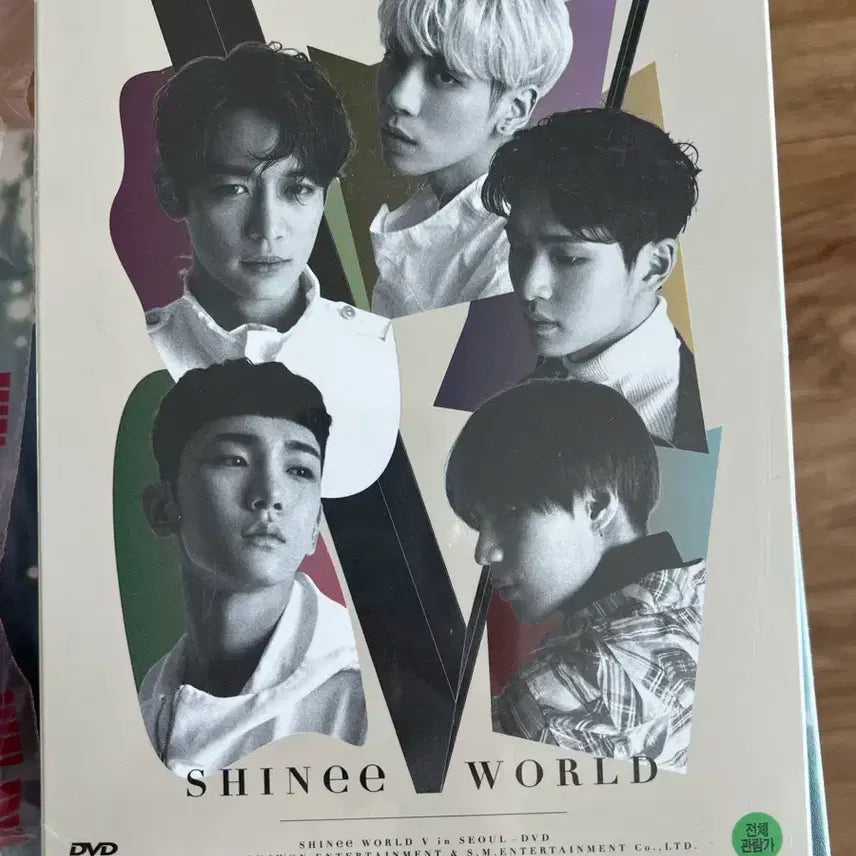 샤이니월드 5 dvd 미개봉