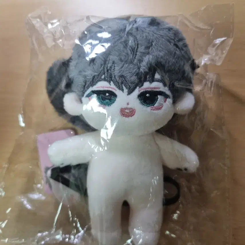 플레이브 하민 속성 인형 빵긋하민