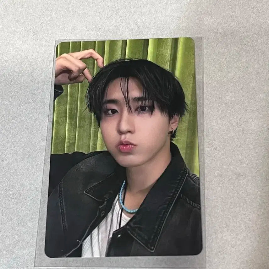 스트레이키즈 현진 Hmv Hollow 특전 포카