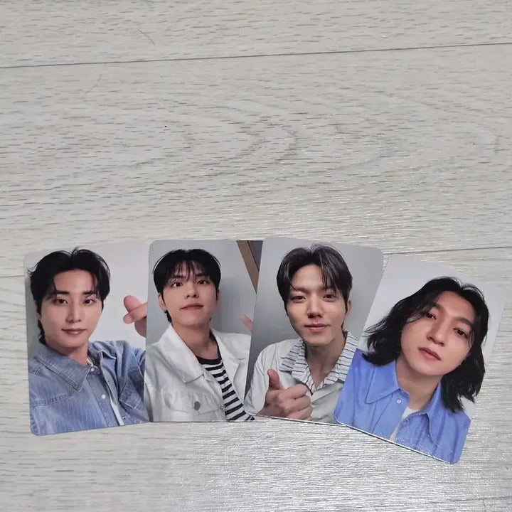 데이식스 팬미팅 첫첫콘 입장포카 및 기프트 타올(수건) 일괄