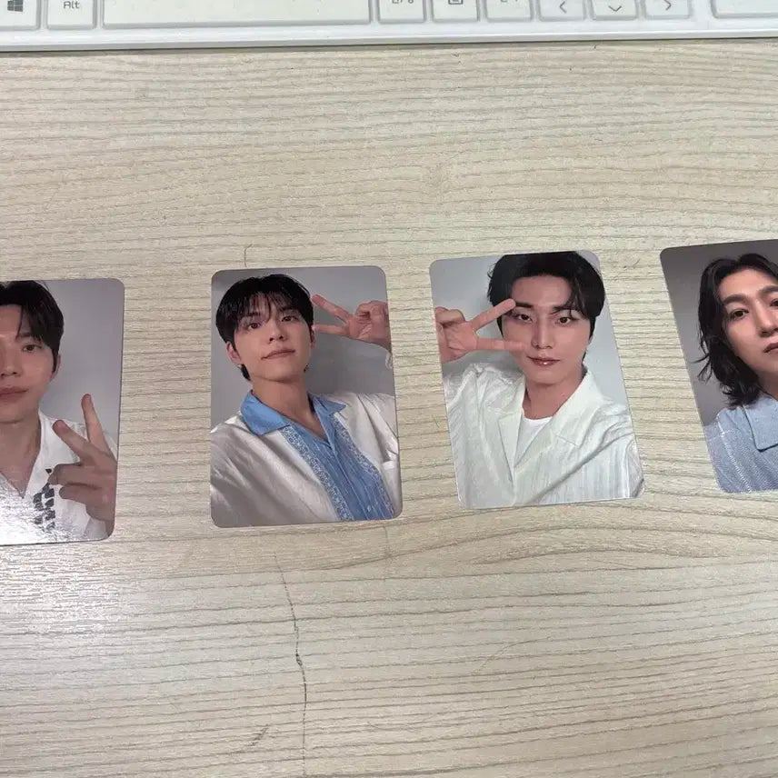 데이식스 막중 입장포카 판매합니다