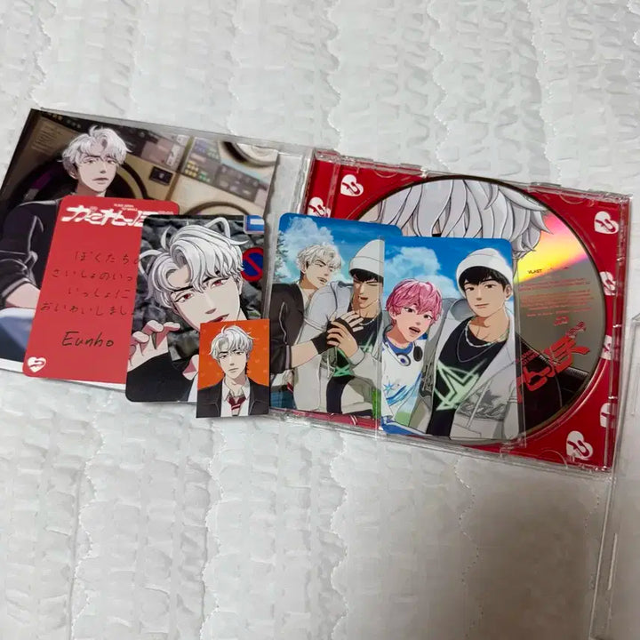 플레이브 카쿠렌보 솔로반 은호 HMV 미공포 포함