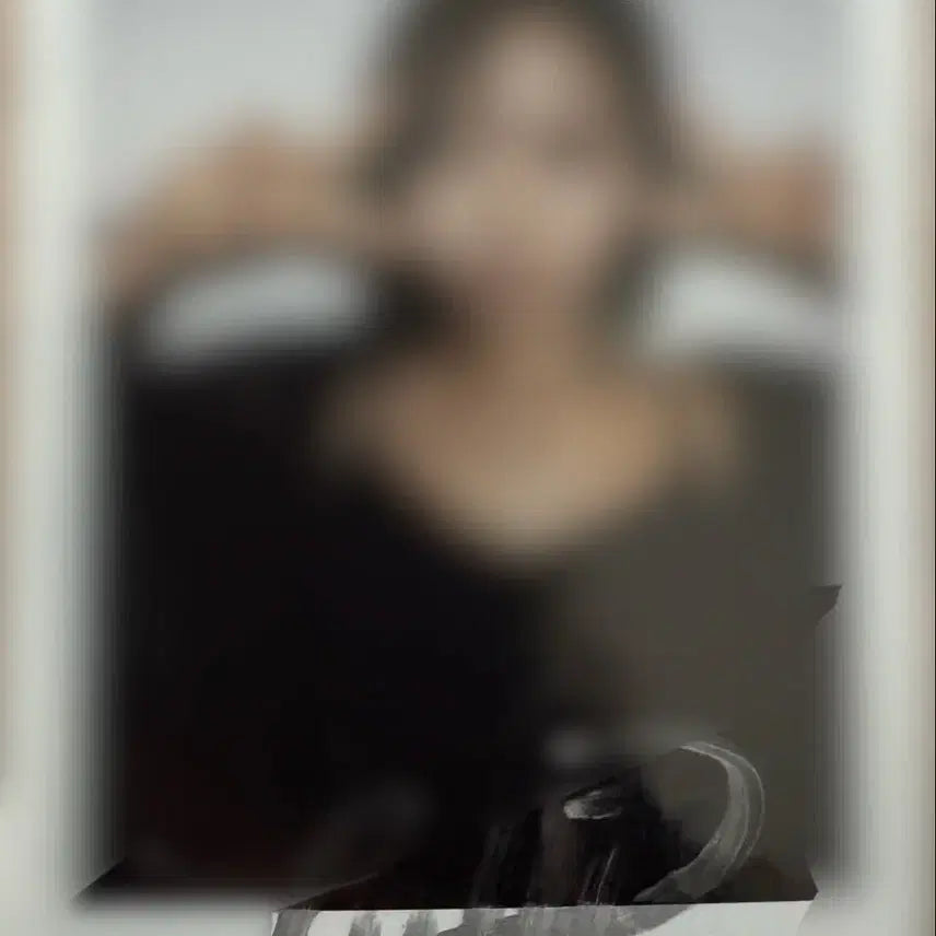 키스오브라이프 키오프 쥴리 폴라로이드