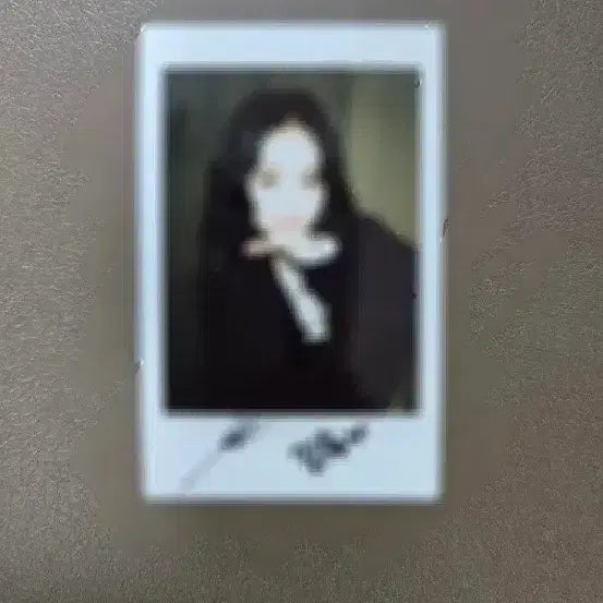 아르테미스 진솔 싸폴 사인폴라 signed polaroid 이달의소녀