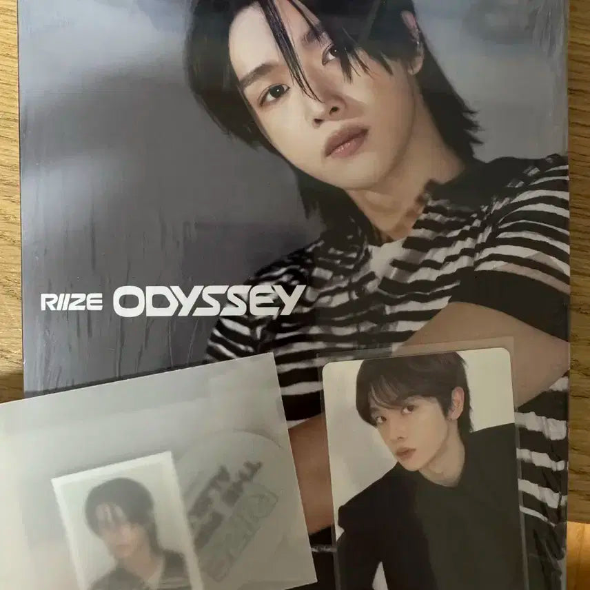 라이즈 오디세이 앨범 성찬 표지