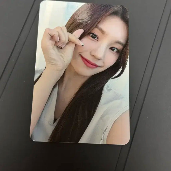 있지 예지 공방 포카