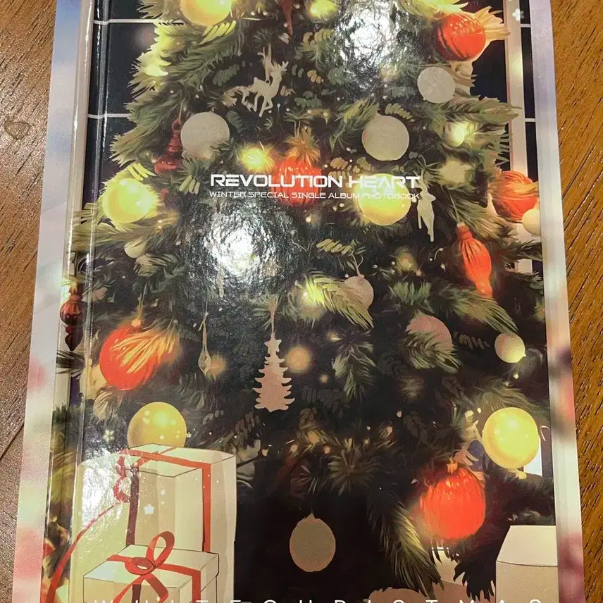 리레볼루션 굿즈 판매