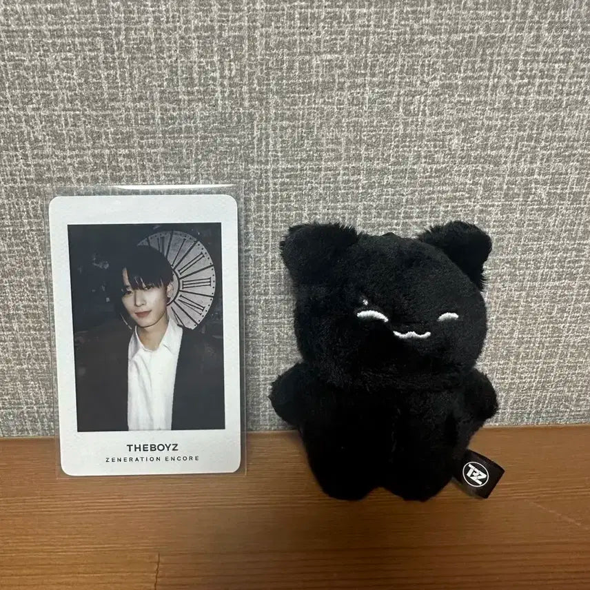 더보이즈 주연 제너레이션 공식 엠디 인형 미니돌 포카포함