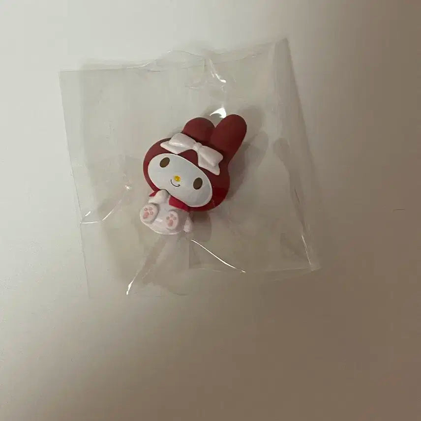 고전 빨간 마멜 피규어