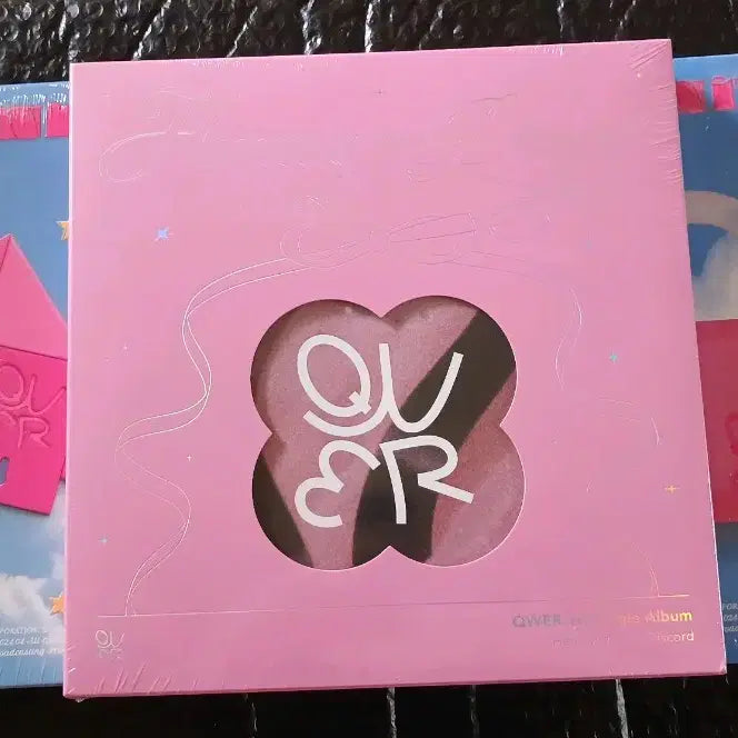 QWER 1st 디스코드& 마니또 &알고리즘 블라썸 미개봉앨범