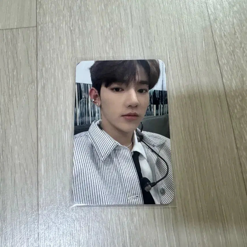 제로베이스원 제베원 장하오 엠웨이브 2차 포토카드 포카