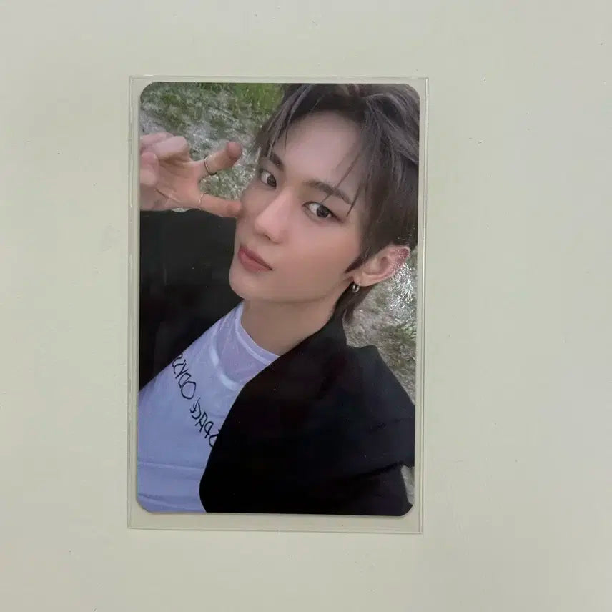 나우즈 시윤 공방 포카 양도