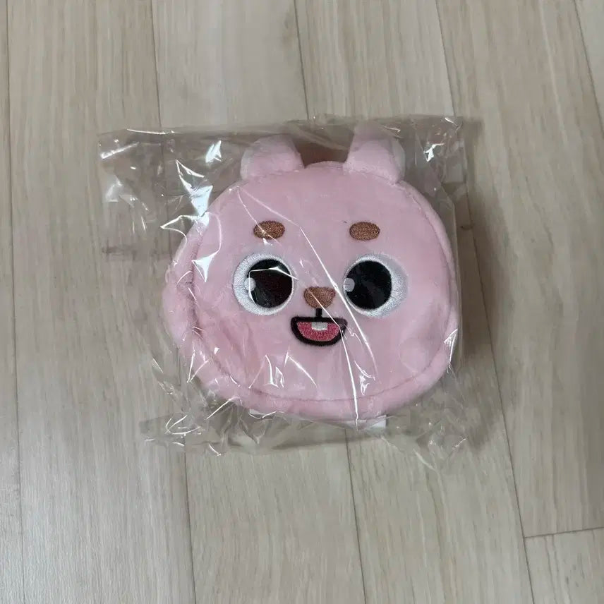 데이식스 데니멀즈 포에버영 페이스파우치 필
