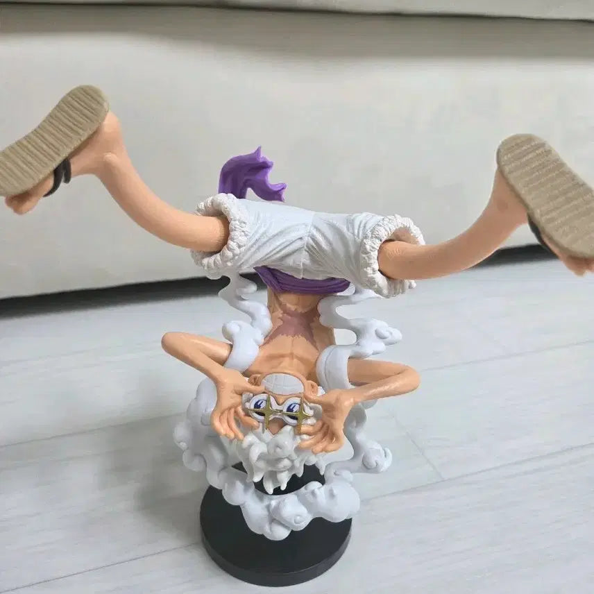 니카 피규어