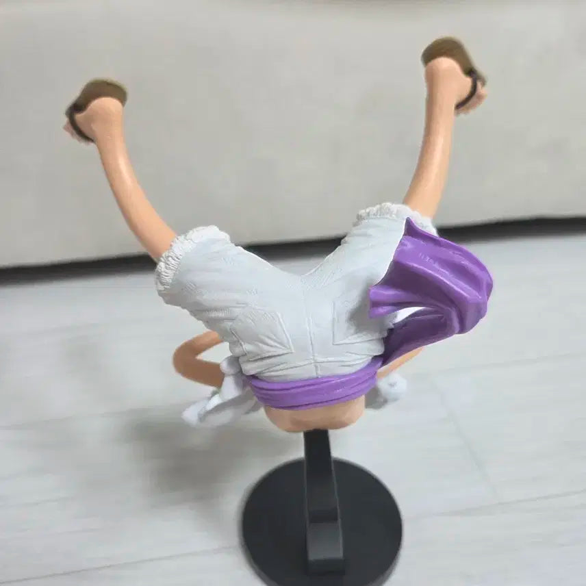니카 피규어
