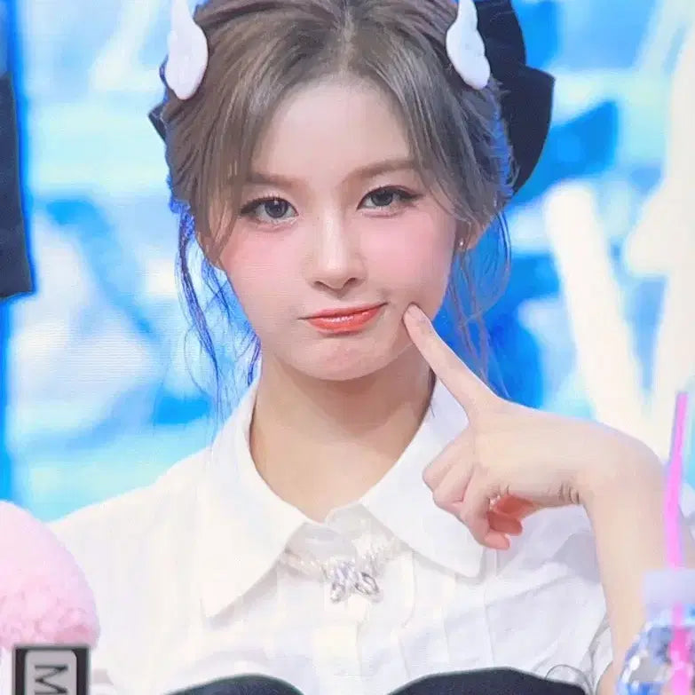 엔믹스 설윤 폴라로이드