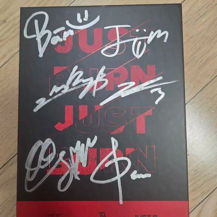 JUST B 친필싸인앨범 포카포함