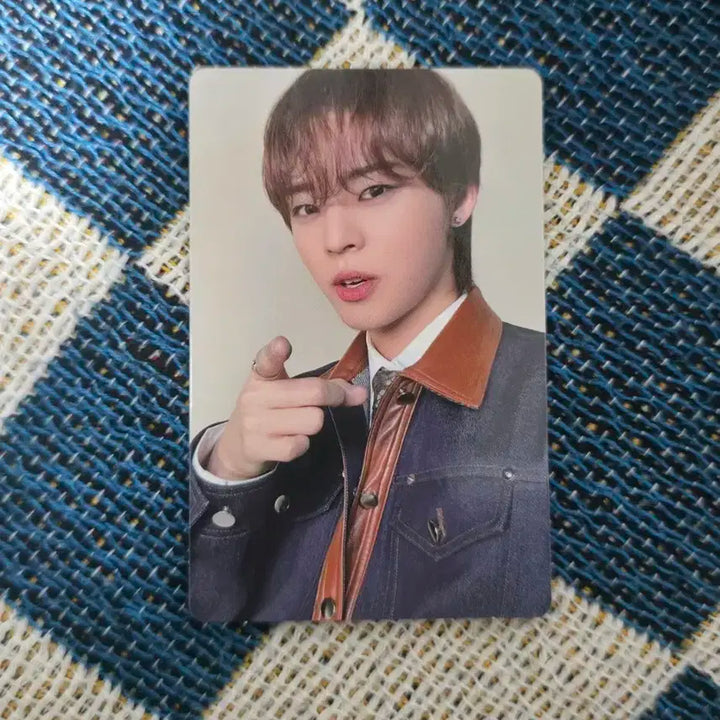 온앤오프 효진 공방포카