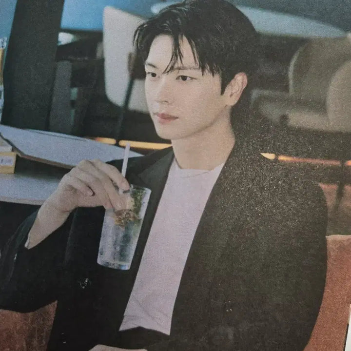 비투비 육성재 2025 시즌그리팅 BLUE HOUR