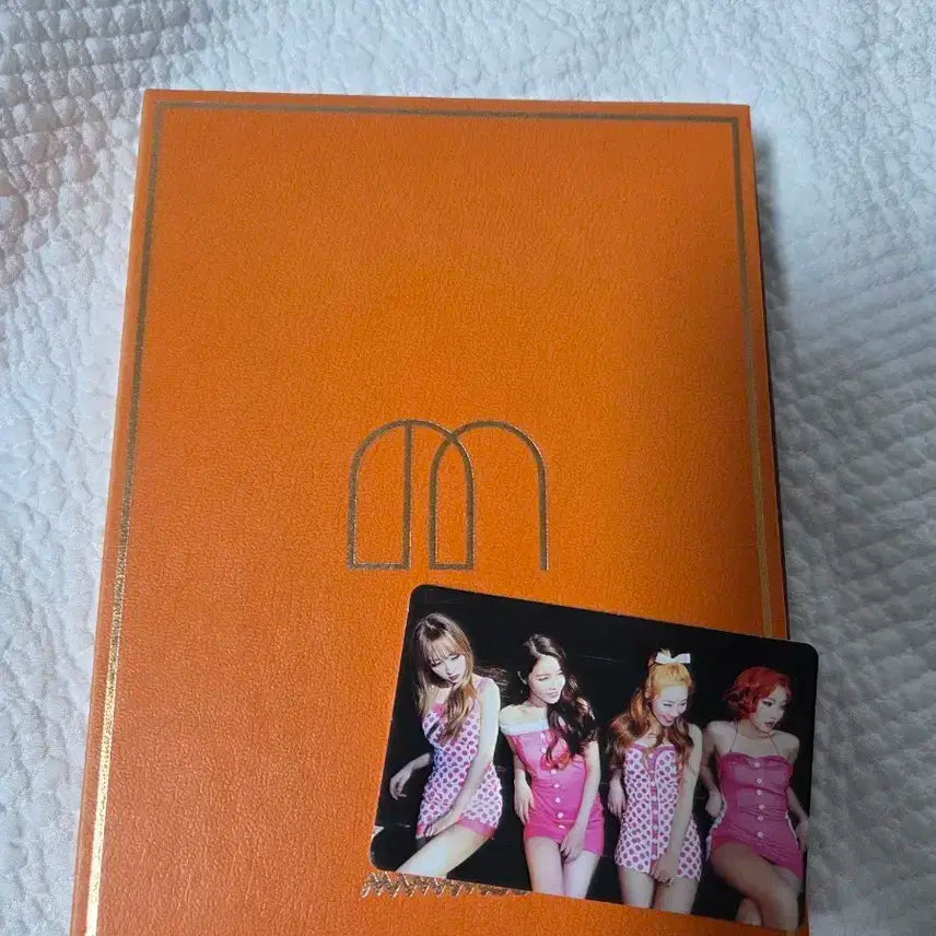 마마무 정규 1집 멜팅 앨범 + 포카 풀구성 팔아요!