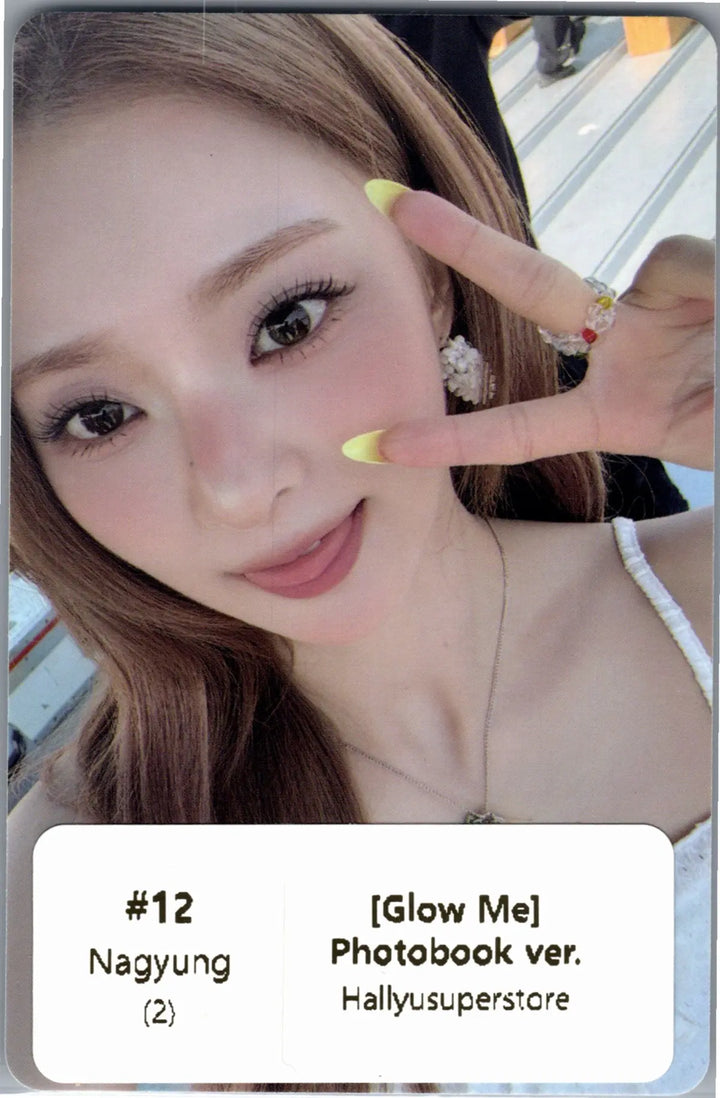 fromis_9 "Glow ME" - Official Photocard (Photobook Ver.) [26.07.22]