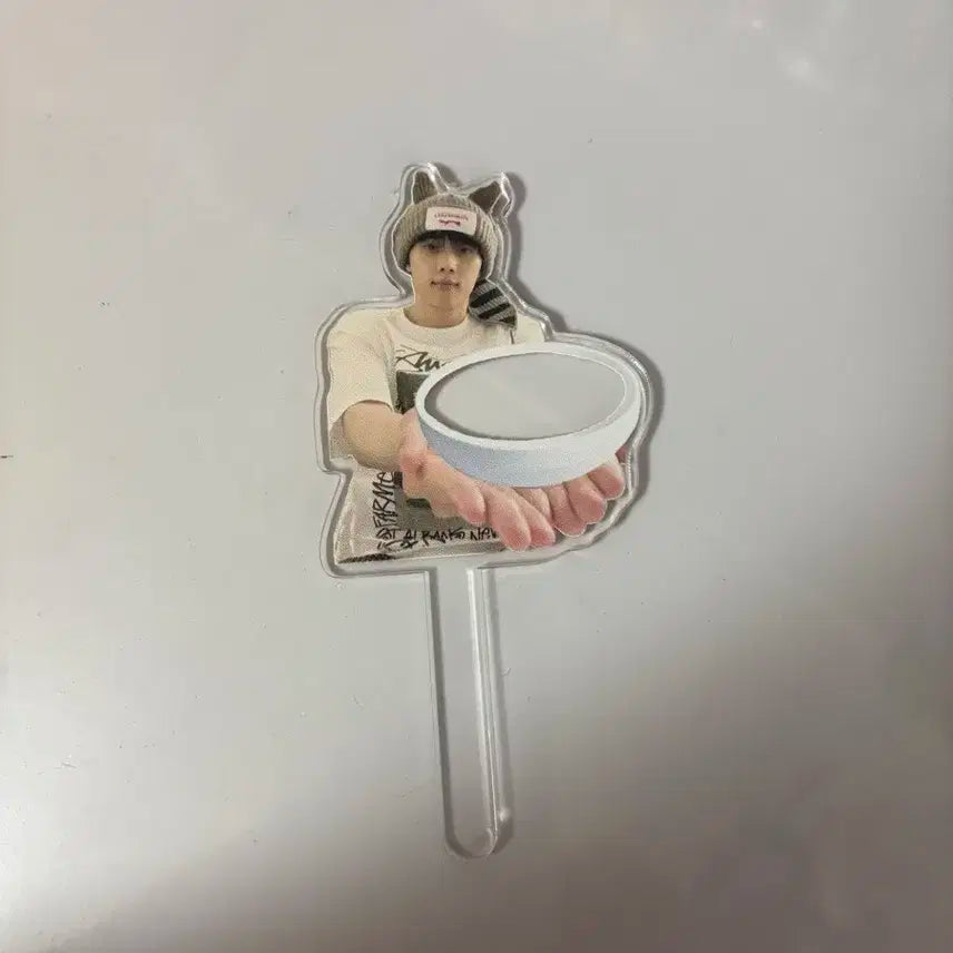 더보이즈 선우 예절샷 아크릴