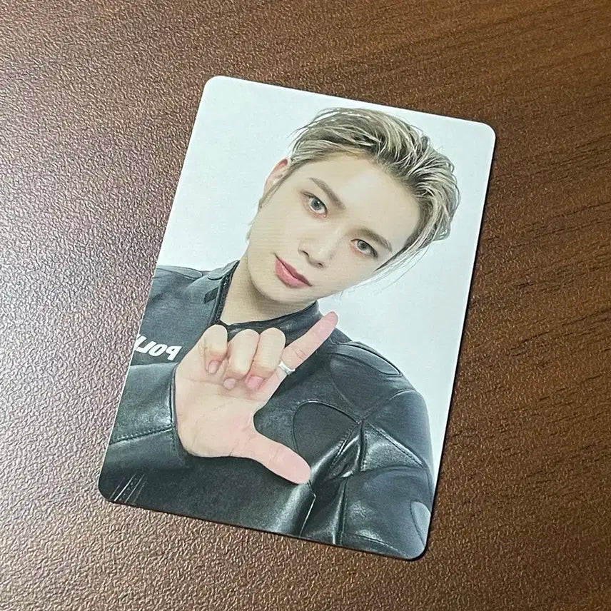 앤팀 케이 효고콘 르네존 포카 양도