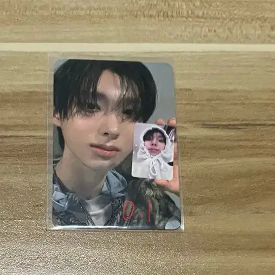 킥플립 1집 포카