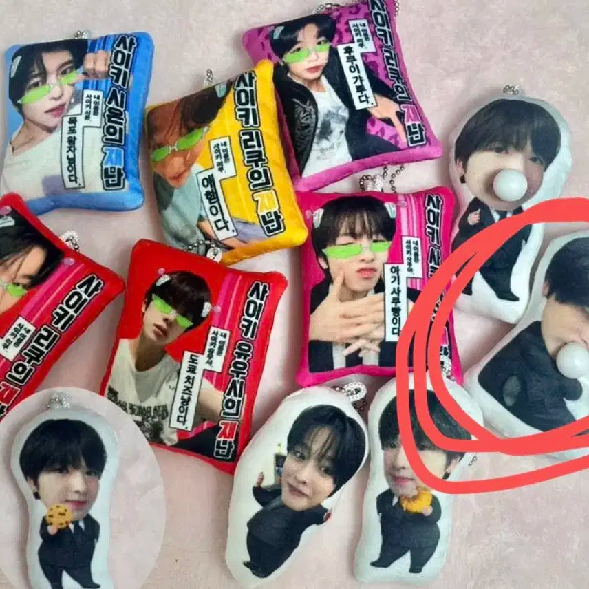 엔시티위시 듀잉이님 쿠션키링 리쿠 풍선껌 인형 키링 보스베이비