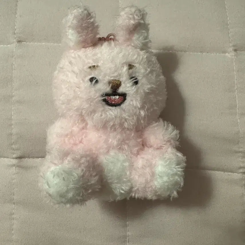앉은 필끼
