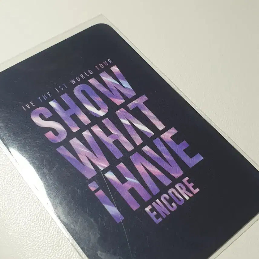 IVE The 1st World Tour (하자없음)