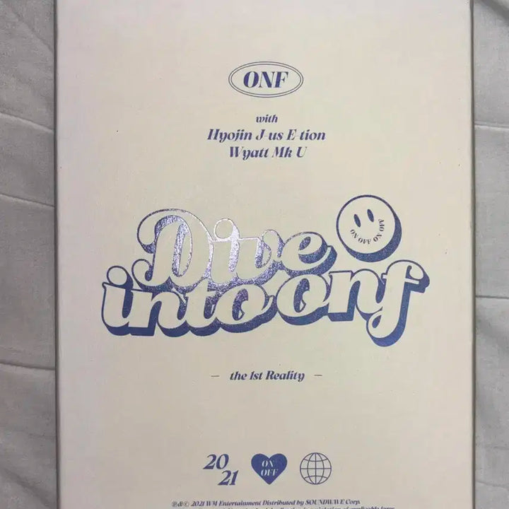 2021 다이브인투 온앤오프 포토북, DVD