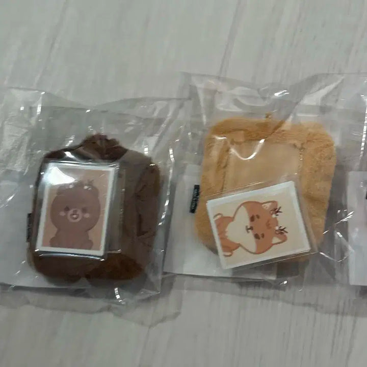 데니멀즈 증사홀더 키링 데이식스 방케필돈