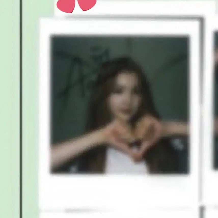 하츠투하츠 에이나 친필 싸인 폴라로이드 하투하 싸폴 폴라